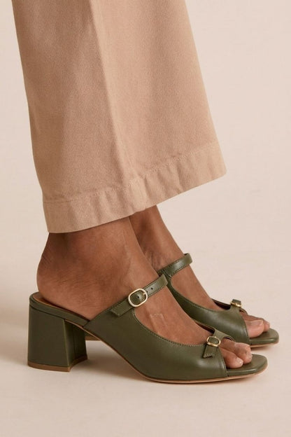 Sandalias Riviera Valentina | Elegancia Dorada para el Verano