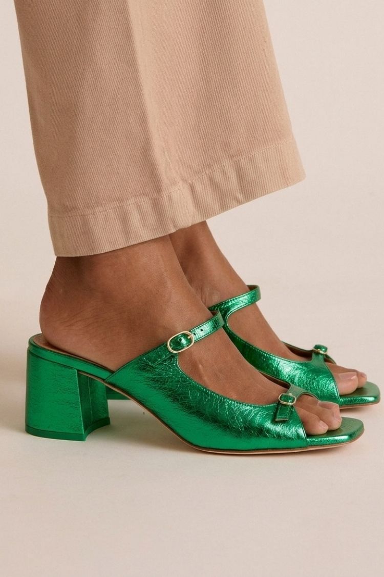 Sandalias Riviera Valentina | Elegancia Dorada para el Verano