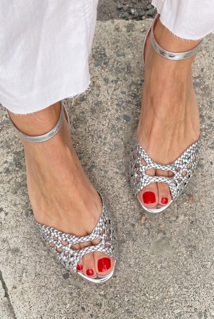 Sandalias Isadora Trenzadas | Doradas y Elegantes