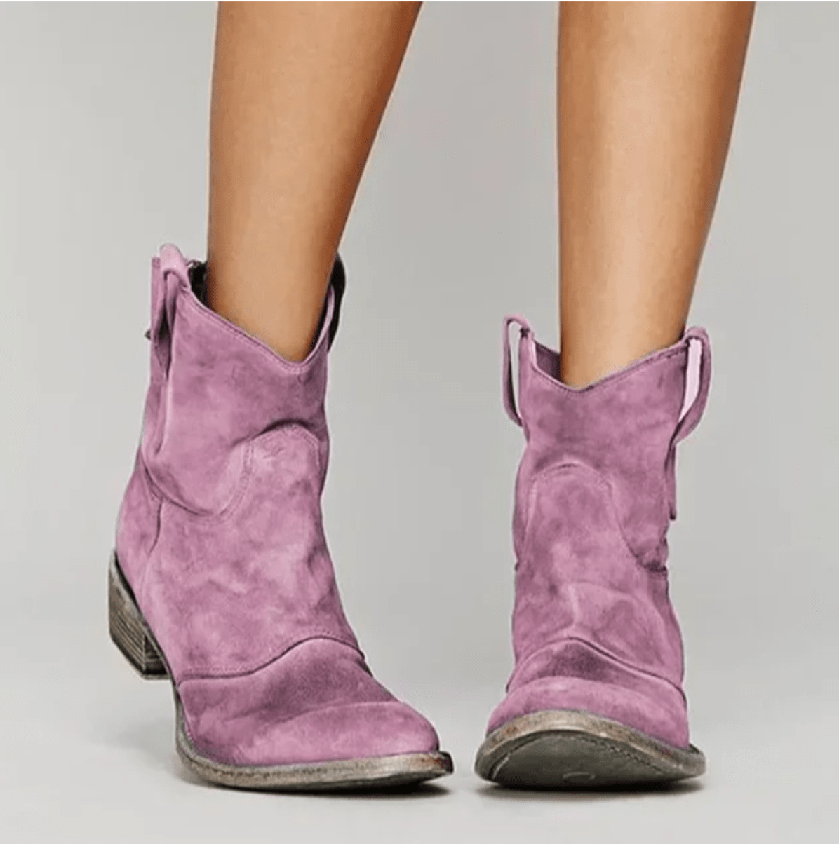 Botines Charlotte | Ante Suave y Estilo Atemporal
