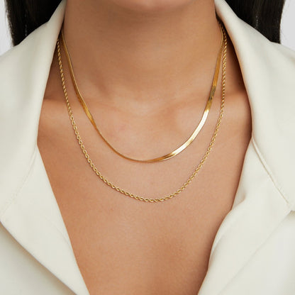 Collar Olivia puesto
