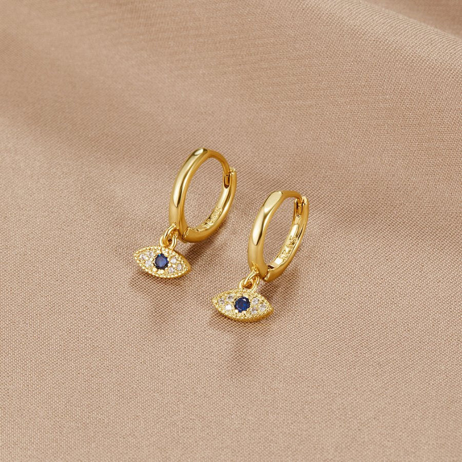 Pendientes Beatriz puestos