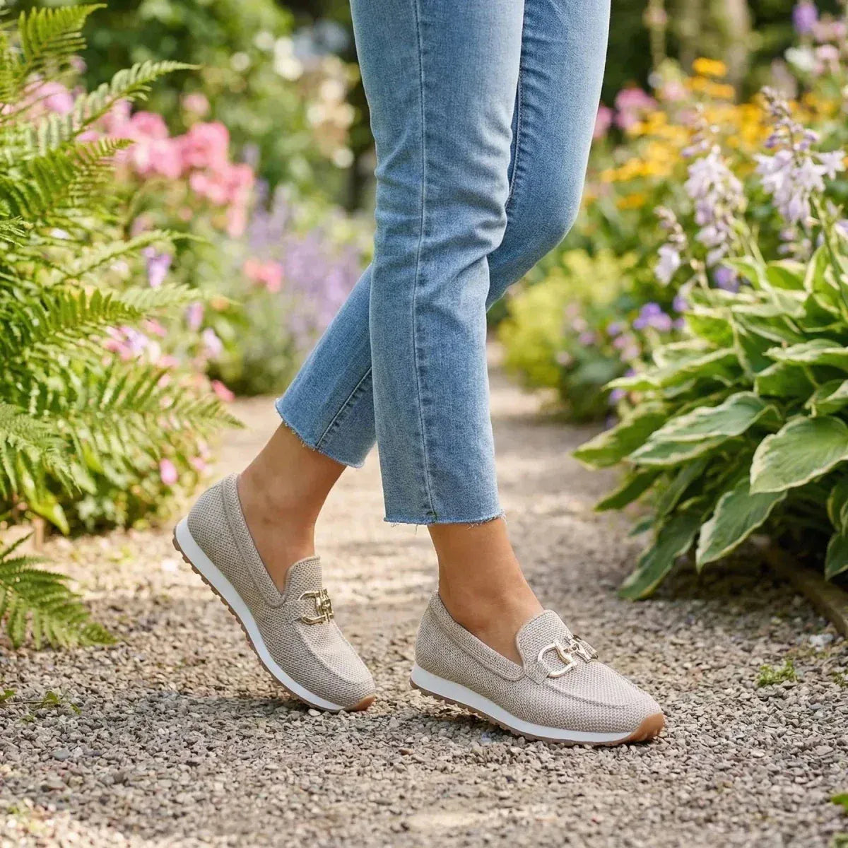 Aurora | Zapatillas deportivas estilo mocasín.