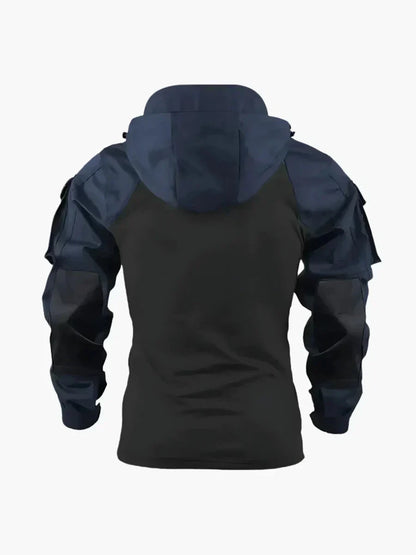 Chaqueta Vidal en azul marino, vista trasera con la capucha puesta
